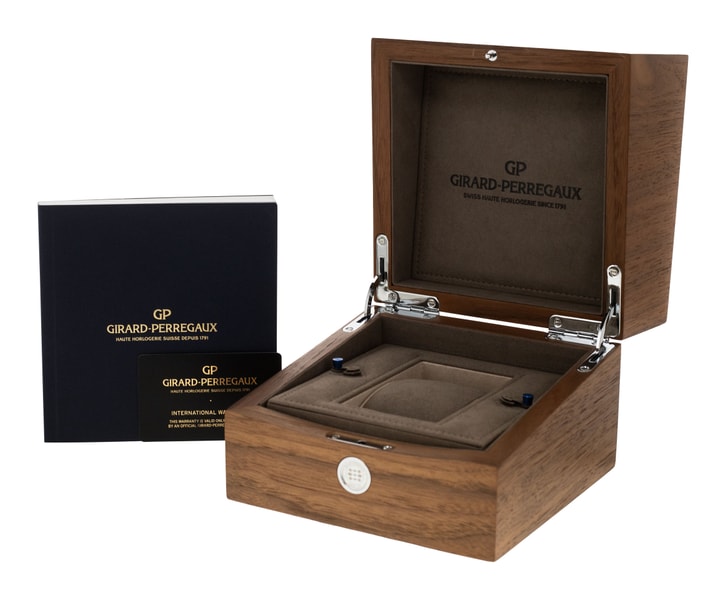 Girard Perregaux Worldwide Time Control 49557-11-132-BB6C